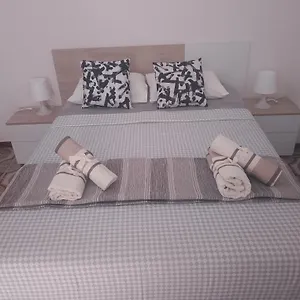 https://center-rooms.1costadelsol.com