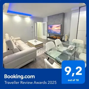 https://apt-apartamento-luxury.besthotelstoledo.com